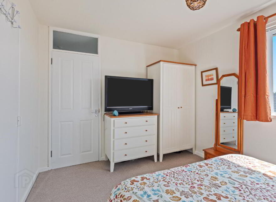 29 Whinpark Road, Newtownards, BT23 4HQ