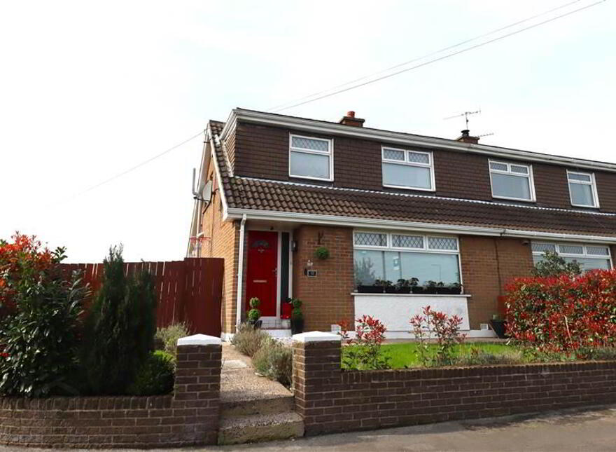 10 Cairnmore Avenue, Laurel Hill Road, Lisburn, BT28 2DW photo