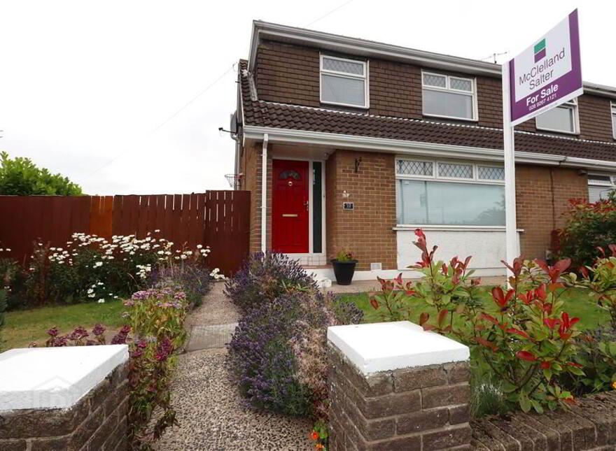 10 Cairnmore Avenue, Laurel Hill Road, Lisburn, BT28 2DW