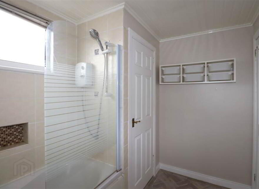 10 Cairnmore Avenue, Laurel Hill Road, Lisburn, BT28 2DW