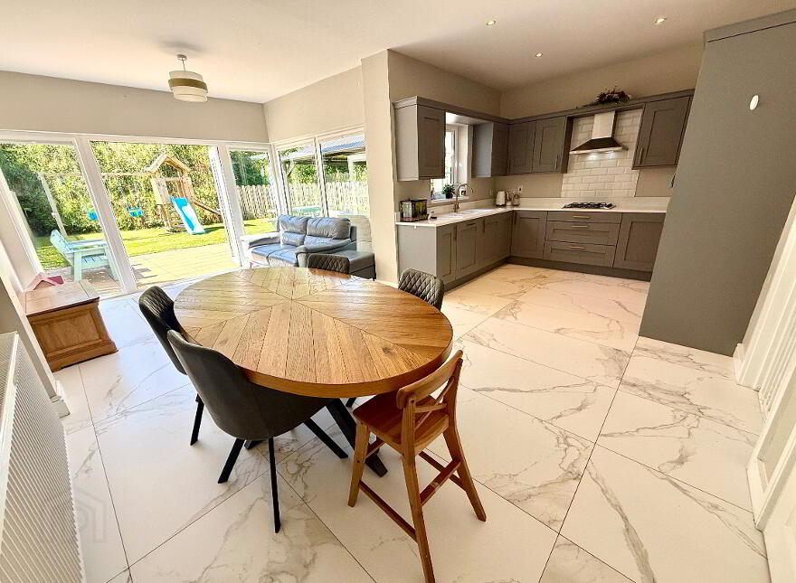 30 The Hillocks, Waterside, Derry, BT47 3FR