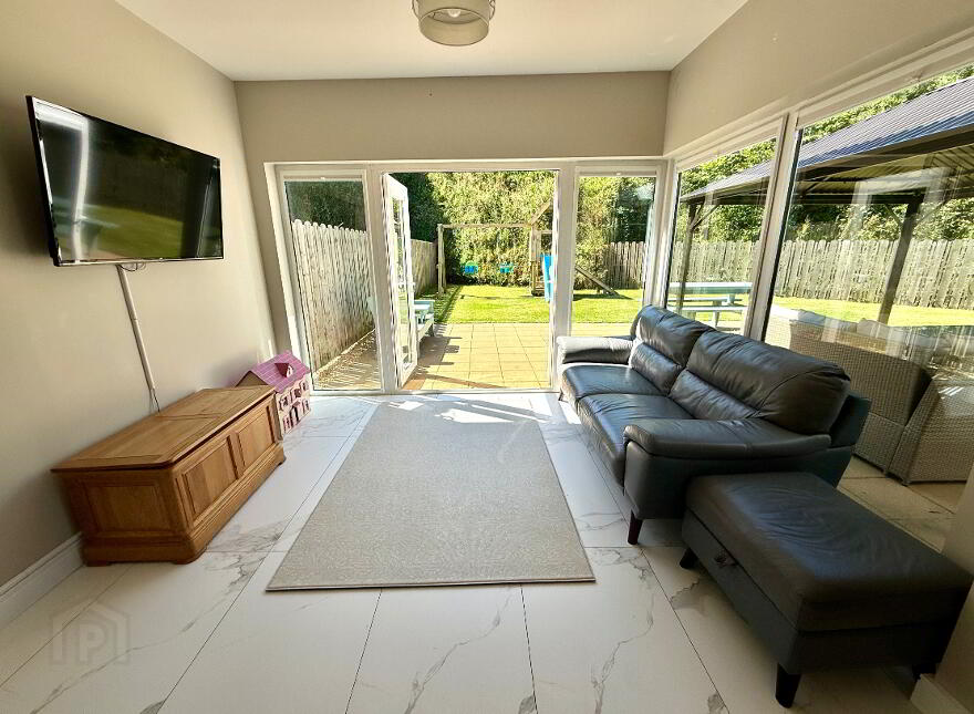 30 The Hillocks, Waterside, Derry, BT47 3FR