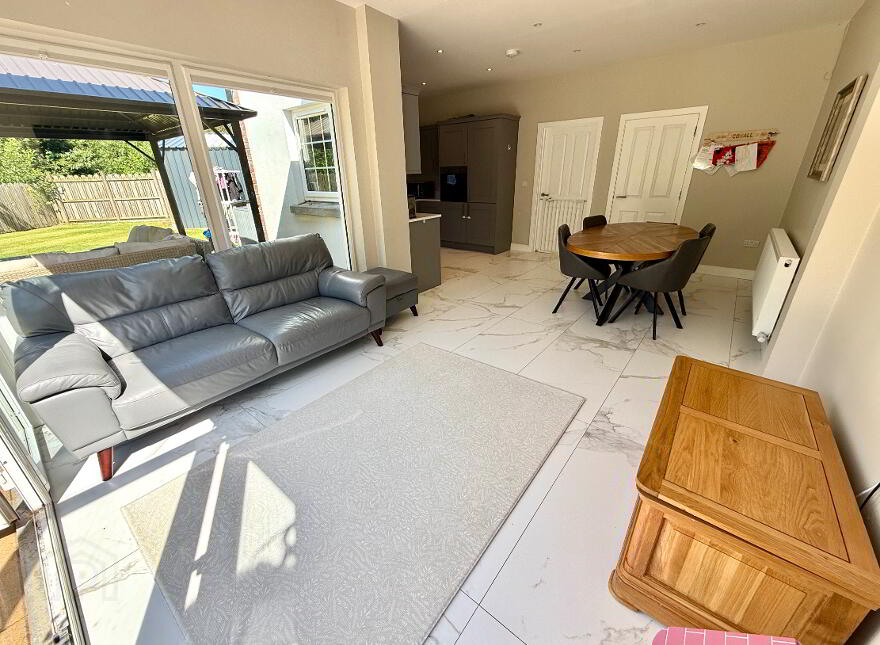 30 The Hillocks, Waterside, Derry, BT47 3FR