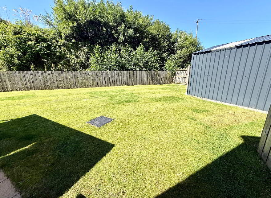 30 The Hillocks, Waterside, Derry, BT47 3FR