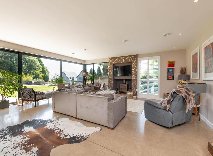 12 Glebe Road East, Newtownabbey, BT36 6DL