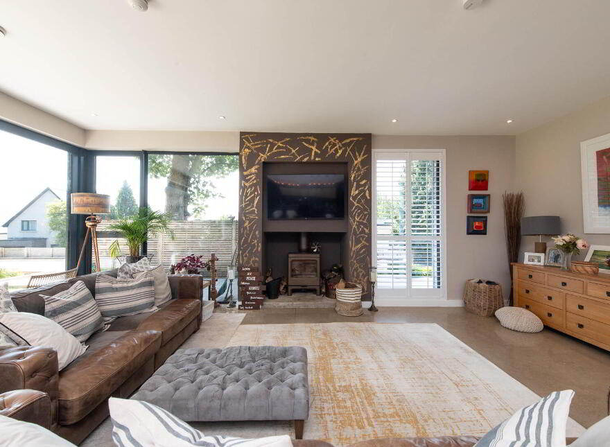 12 Glebe Road East, Newtownabbey, BT36 6DL