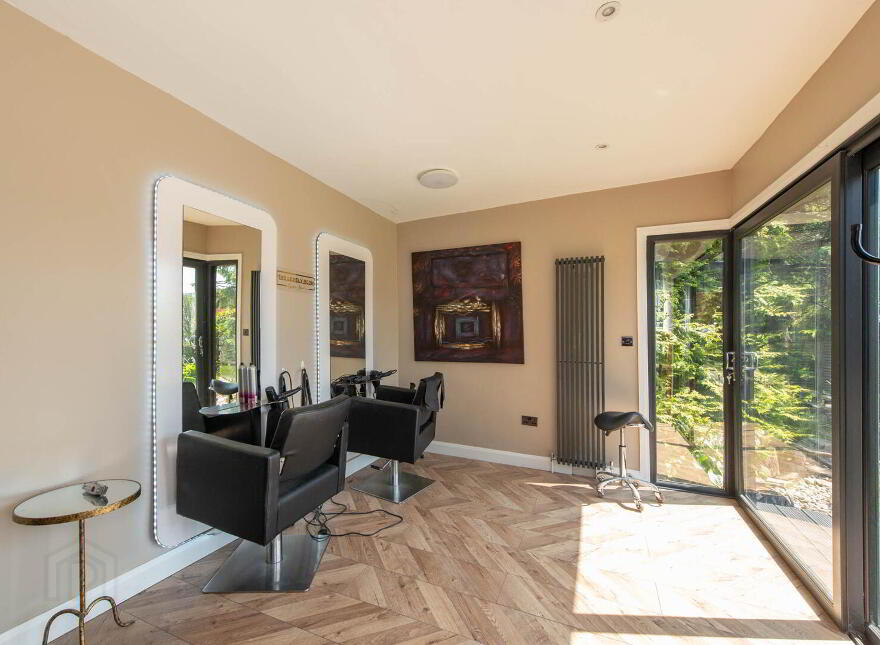 12 Glebe Road East, Newtownabbey, BT36 6DL