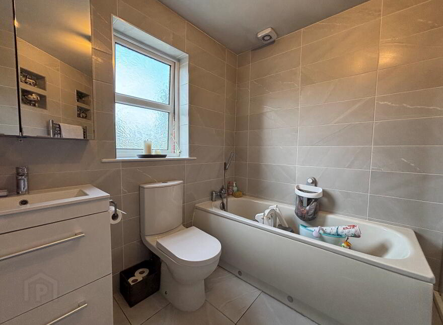 103 Whitethorn Brae, Killallen, Dromore, BT25 2DH