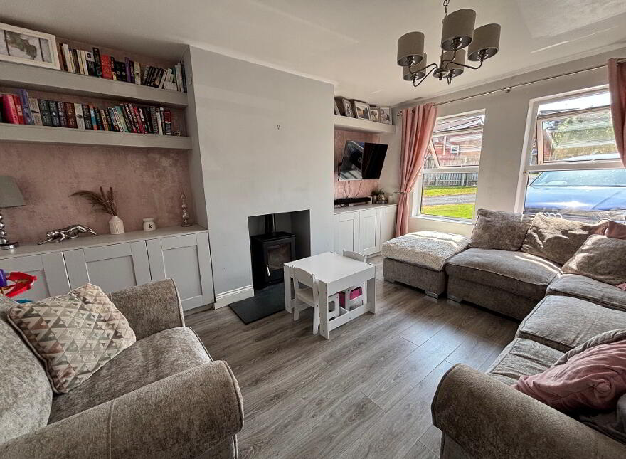 103 Whitethorn Brae, Killallen, Dromore, BT25 2DH