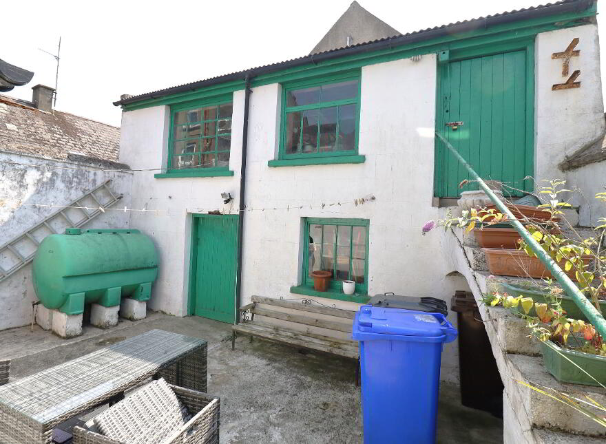 27,27a,29 Greencastle Street, Kilkeel, BT34 4BH