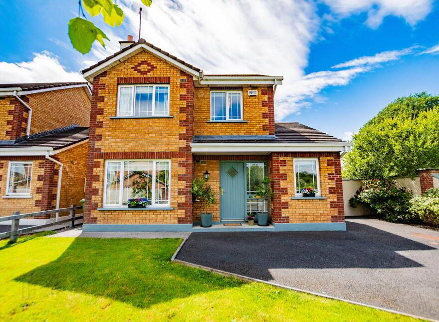 47 Oakfield, Tullamore, R32K5X6