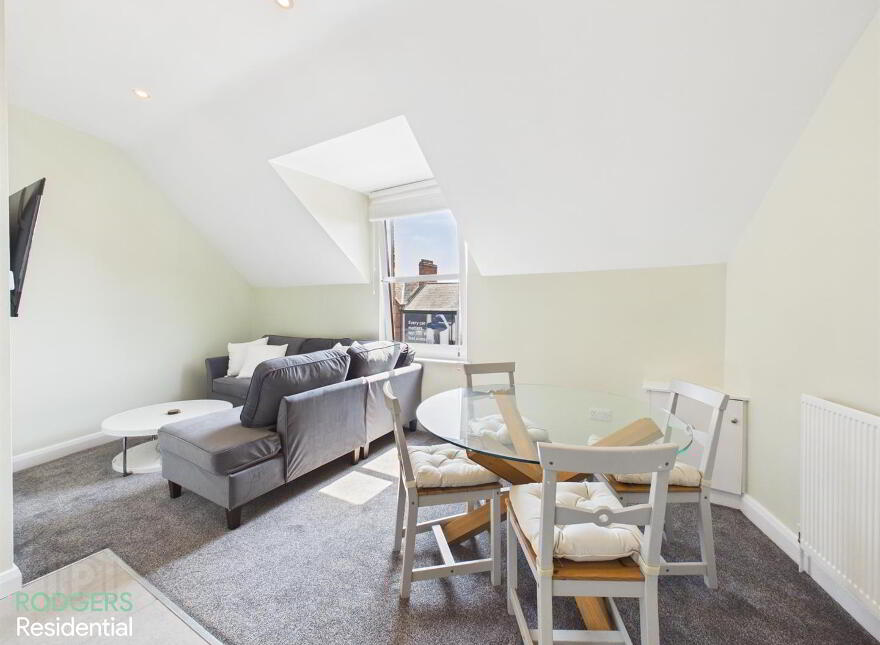 Apt 6, 42-46 Upper Newtownards Road, Belfast, BT4 3EL