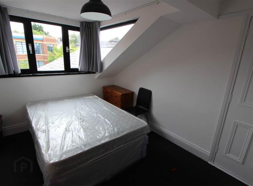 2 Malone Avenue, Belfast, BT9 6ER