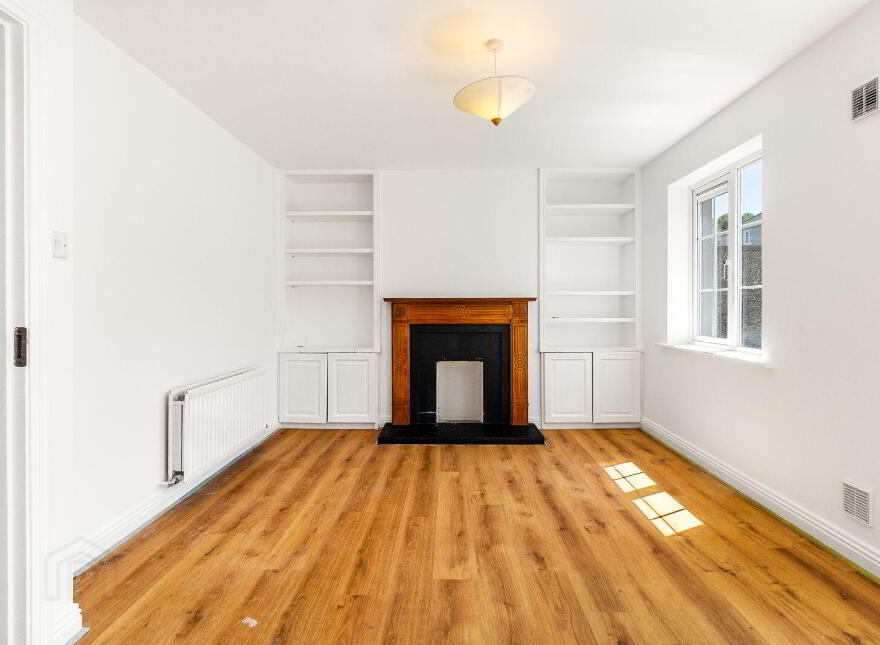 18a Pembroke Grove, Pembroke Wood, Passage West, T12ET10