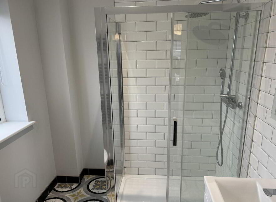 Apt 9 Balmoral Park Mews, 15 Upper Lisburn Road, Belfast, BT10 0GW