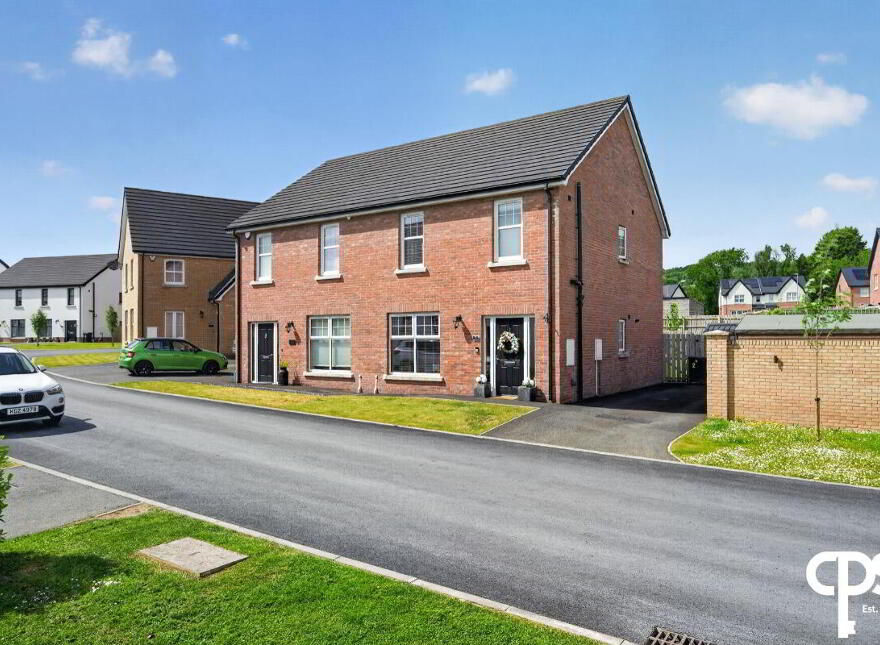 2 Sir Richard Wallace Way, Lisburn, BT28 3FN