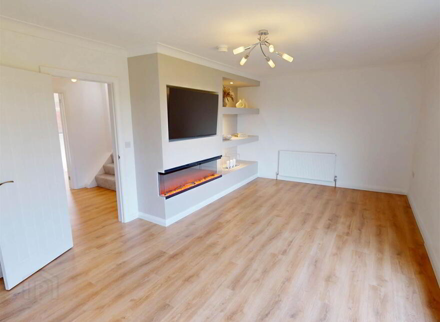 20 Monaville Drive, Lisburn, BT28 2DR