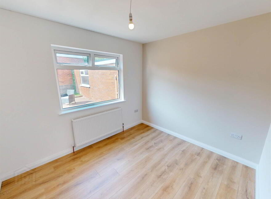 20 Monaville Drive, Lisburn, BT28 2DR