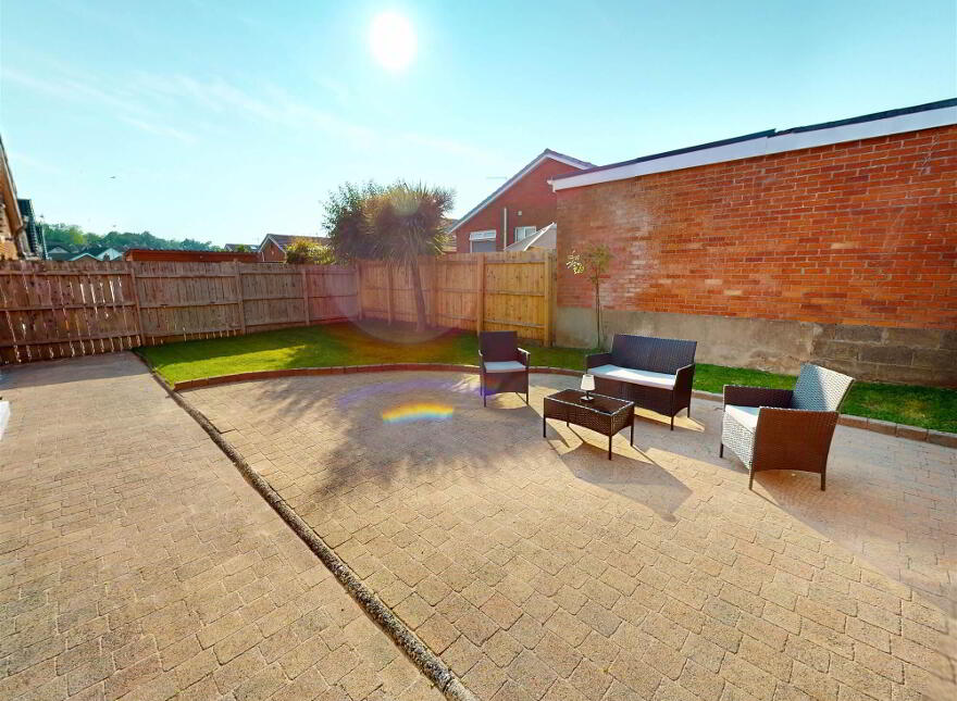 20 Monaville Drive, Lisburn, BT28 2DR