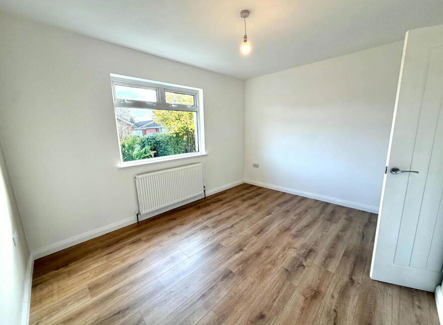 20 Monaville Drive, Lisburn, BT28 2DR