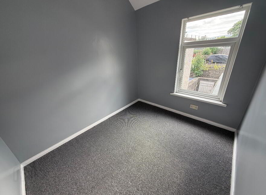 5 Glynnview Avenue, Larne, BT40 1BT