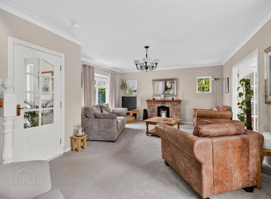 130 Crawfordsburn Road, Bangor, BT19 1BU