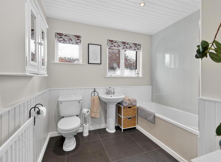 130 Crawfordsburn Road, Bangor, BT19 1BU