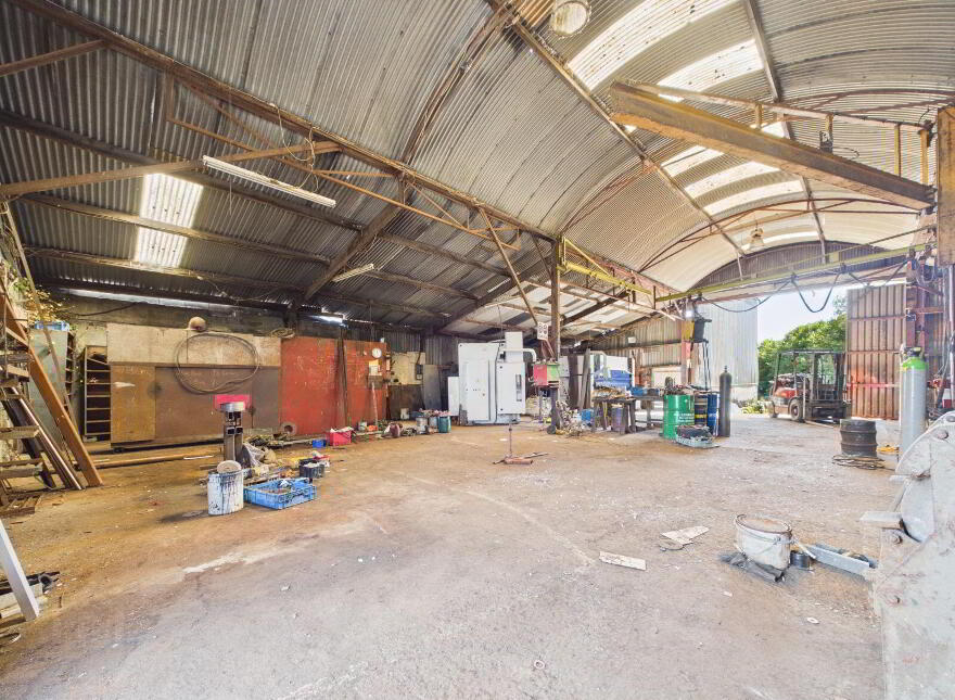House And Commercial Units, Ballykeenan, Myshall, R21TY02