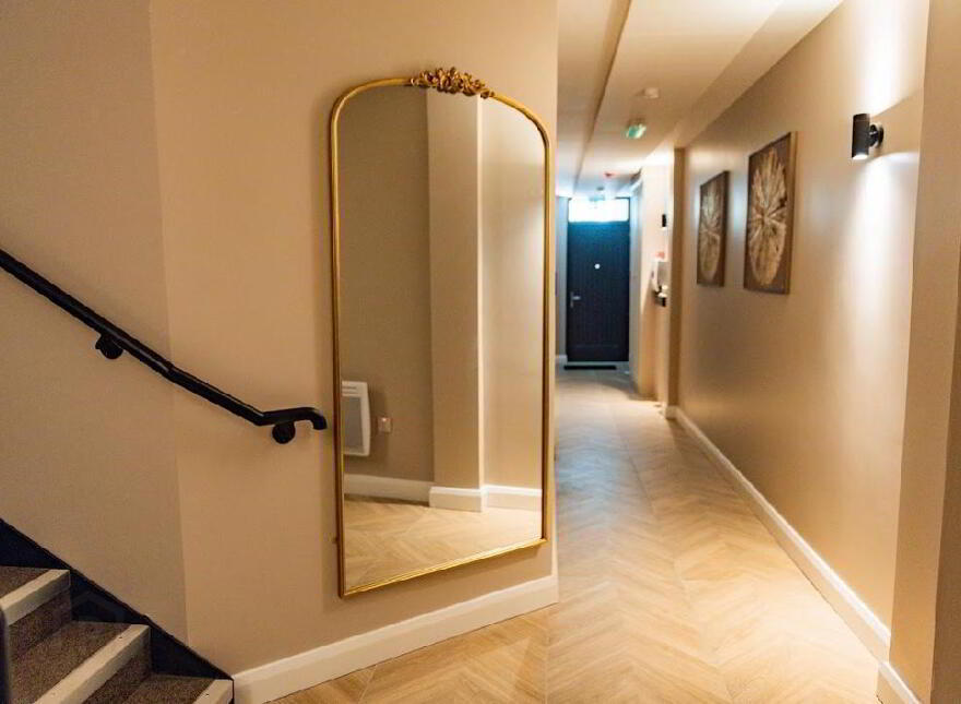 Apt 1, 225a Albertbridge Road, Belfast, BT5 4PX