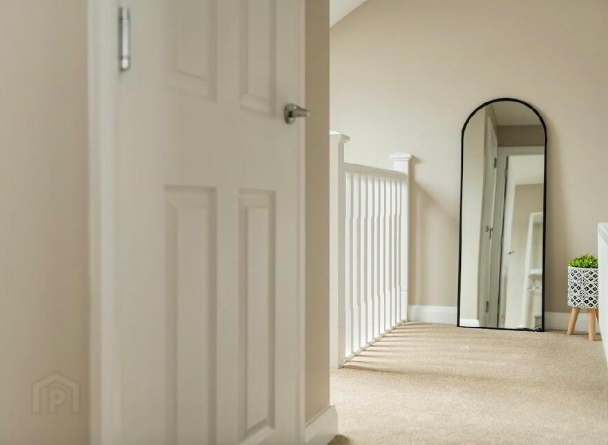 Apt 5, 225a Albertbridge Road, Belfast, BT5 4PX