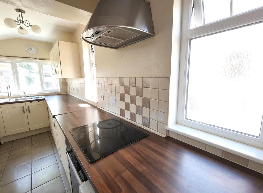 46 Lansdowne Park, Belfast, BT15 4AG