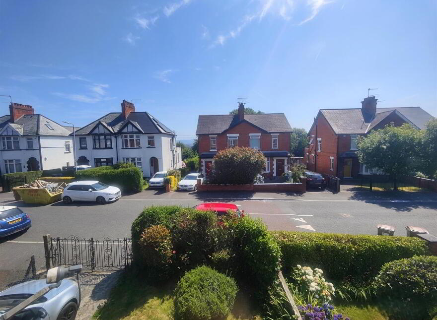 46 Lansdowne Park, Belfast, BT15 4AG