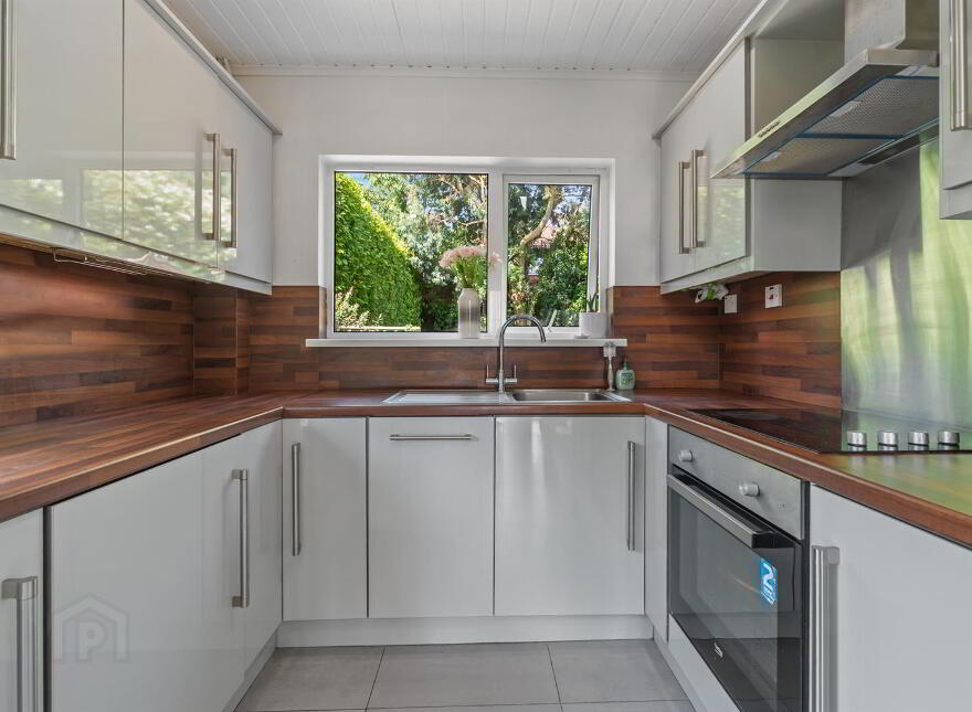 3 Castle Drive, Belfast, BT15 4GD