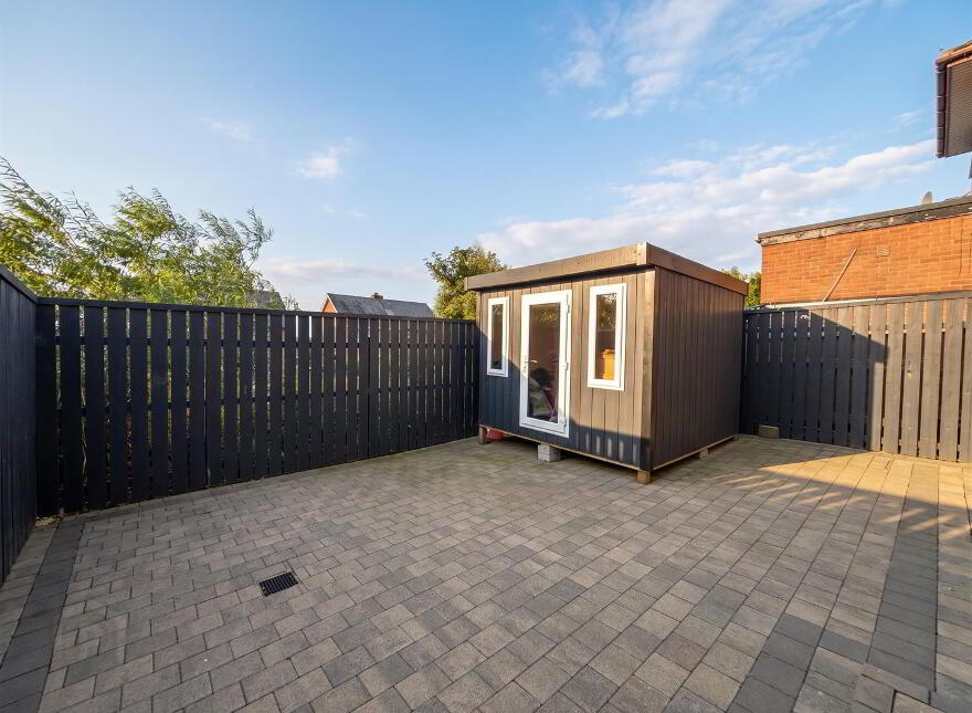 405 Ballysillan Road, Belfast, BT14 6RE