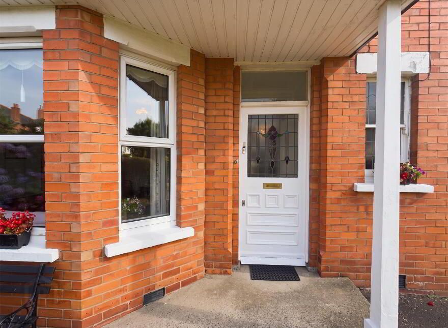 1 Sunningdale Park, Belfast, BT14 6RU