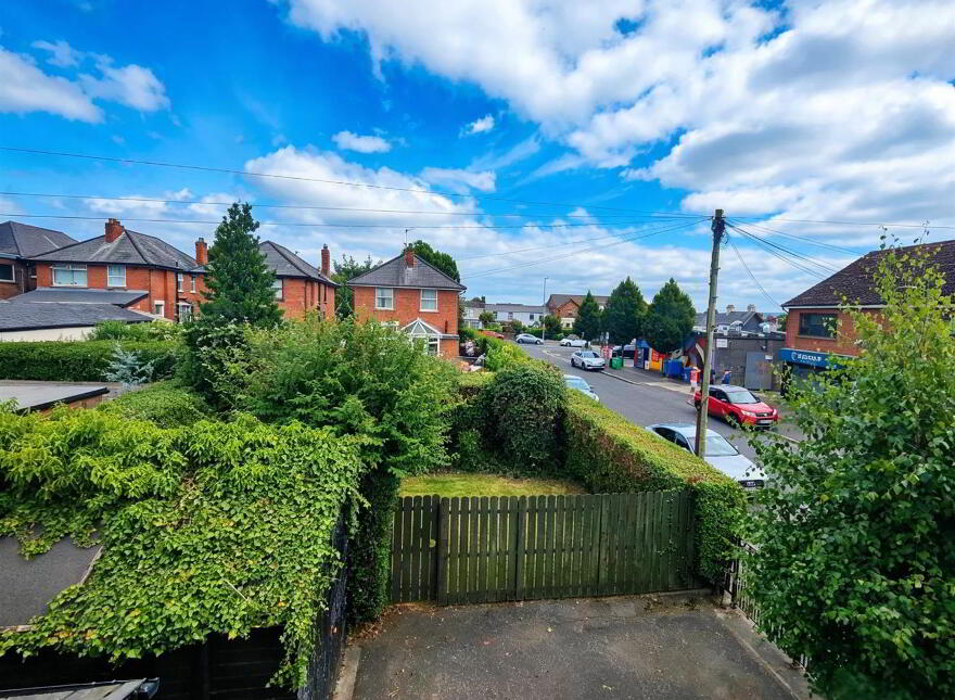 1 Sunningdale Park, Belfast, BT14 6RU