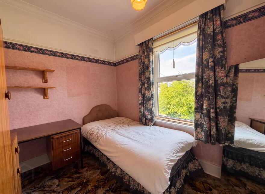 1 Sunningdale Park, Belfast, BT14 6RU