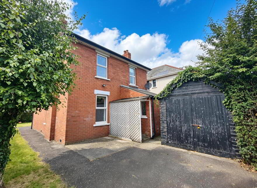 1 Sunningdale Park, Belfast, BT14 6RU