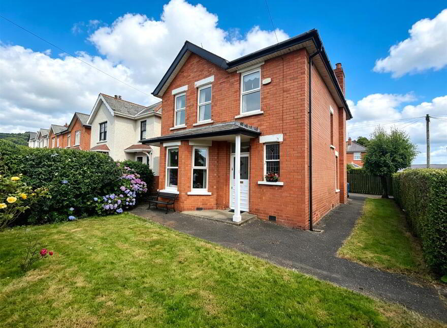 1 Sunningdale Park, Belfast, BT14 6RU