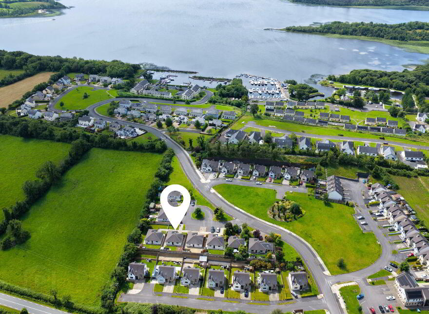 12 Shannon Haven, Dromod, Carrick-On-Shannon, N41P278