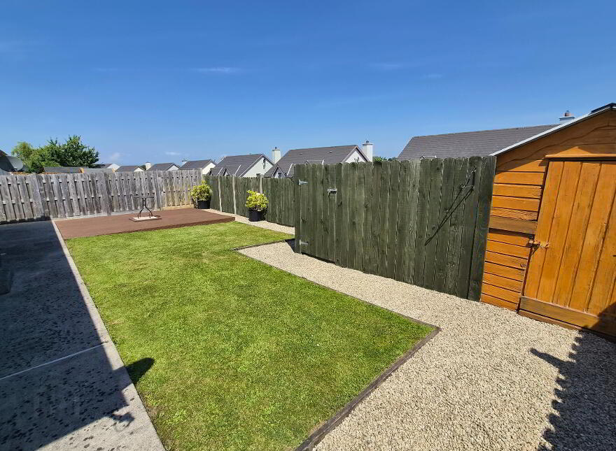 12 Shannon Haven, Dromod, Carrick-On-Shannon, N41P278