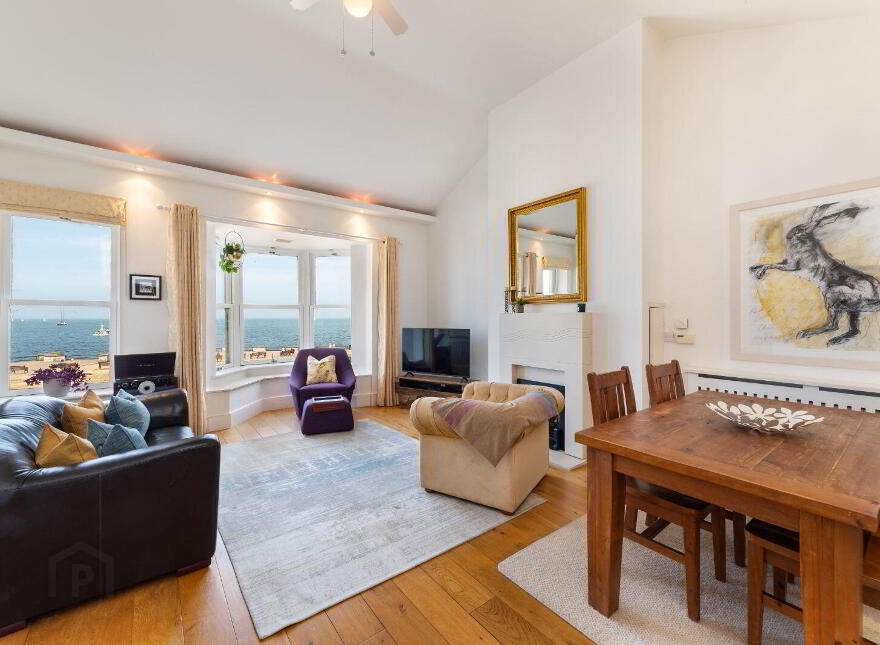 Apartment 7 Sandycove House Newtownsmith, Sandycove, A96RD80