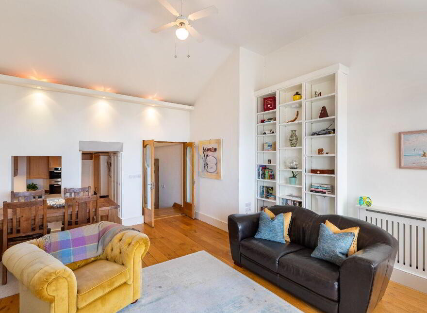 Apartment 7 Sandycove House Newtownsmith, Sandycove, A96RD80
