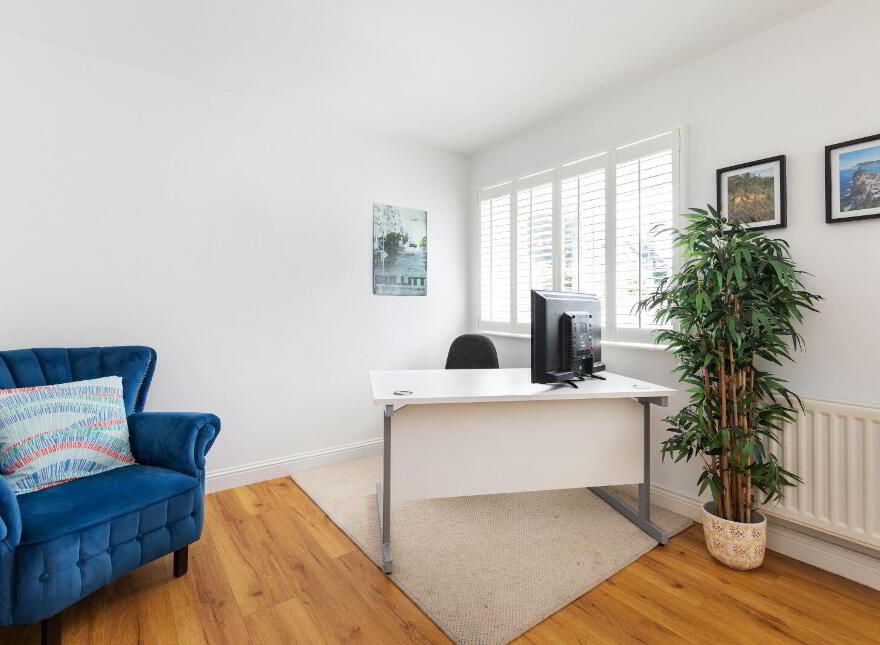 Apartment 7 Sandycove House Newtownsmith, Sandycove, A96RD80
