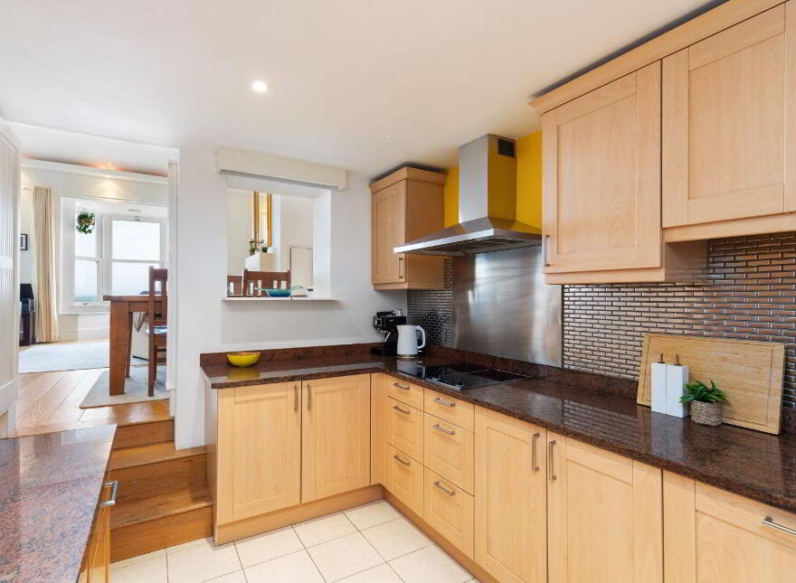 Apartment 7 Sandycove House Newtownsmith, Sandycove, A96RD80