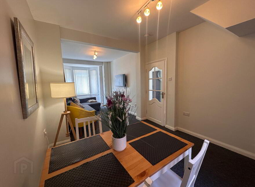 26 London Road, Belfast East, Belfast, BT6 8EY