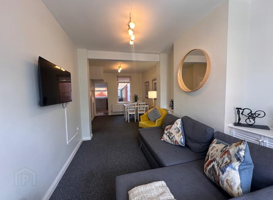 26 London Road, Belfast East, Belfast, BT6 8EY