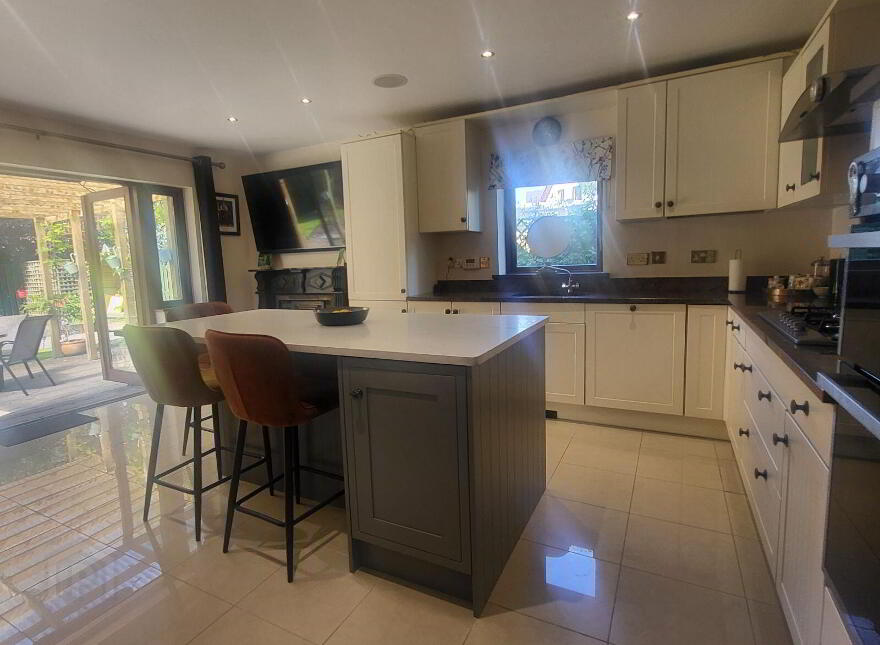 13 Errew Drive, Lough Rinn, Cloone Grange, N41W421