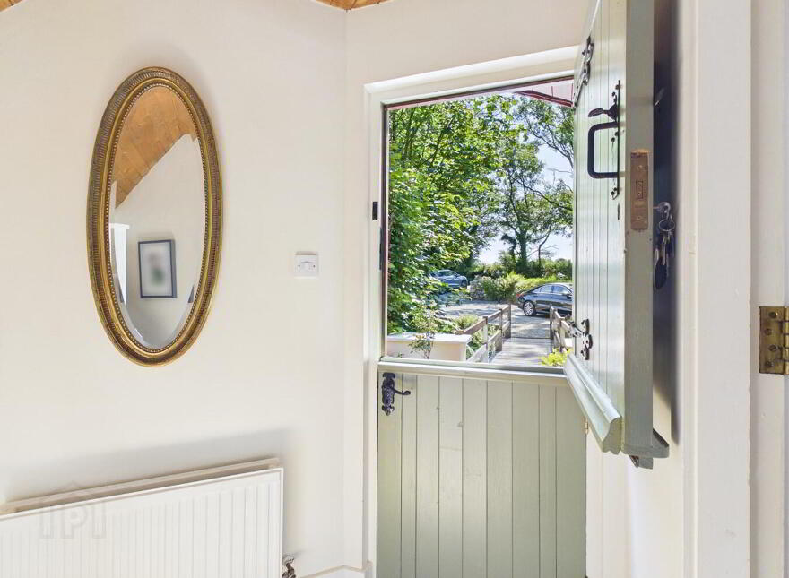 Ballyvellon, Dunhill, X91H342