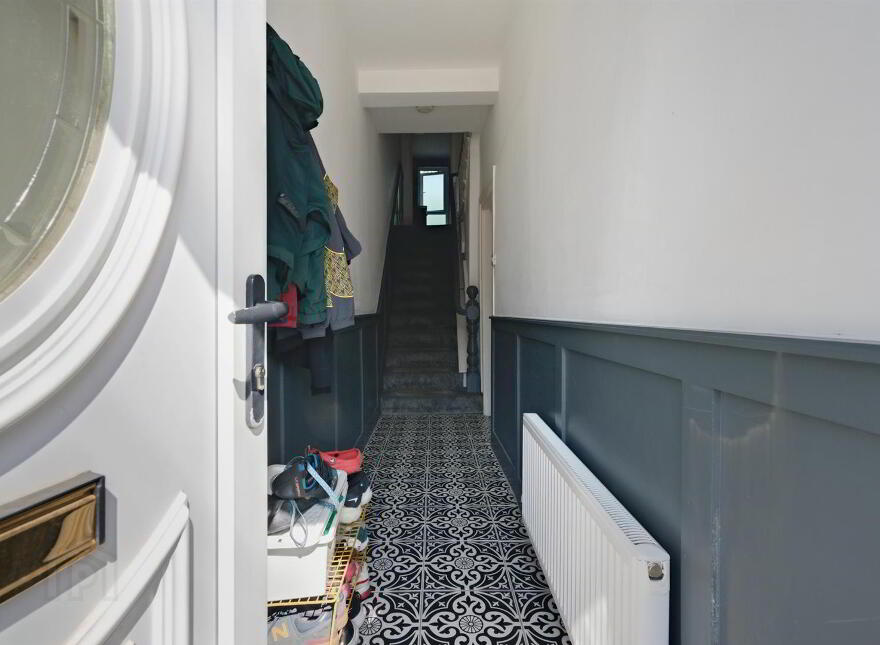 153 Falls Road, Belfast, BT12 6AF
